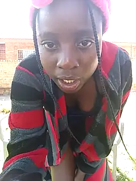 Snapshot of BlackPearl_19 chatting on 22, 10, 2025 BlackPearl 19 online show from 22, 10, 2025