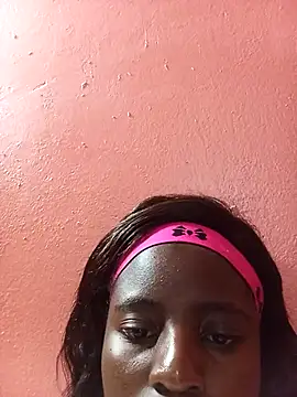 Snapshot of BlackPearl_19 chatting on 7, 11, 2025 BlackPearl 19 online show from 7, 11, 2025