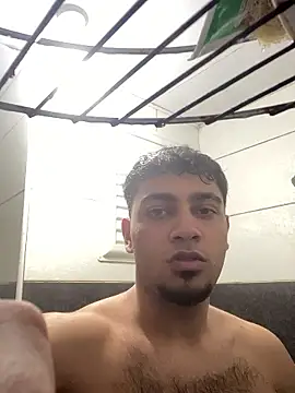 Snapshot of astoperaa chatting on 21, 12, 2025 astoperaa online show from 21, 12, 2025