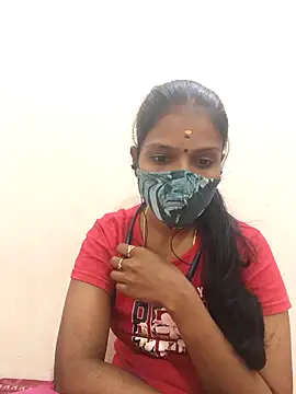 Snapshot of Tamil_Yalini12 chatting on 24, 10, 2025 Tamil Yalini12 online show from 24, 10, 2025