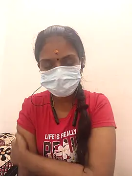 Snapshot of Tamil_Yalini12 chatting on 12, 11, 2025 Tamil Yalini12 online show from 12, 11, 2025