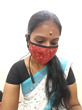 Snapshot of Tamil_Yalini12 chatting on 20, 11, 2025 Tamil Yalini12 online show from 20, 11, 2025