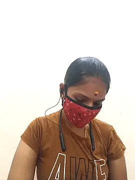 Snapshot of Tamil_Yalini12 chatting on 29, 11, 2025 Tamil Yalini12 online show from 29, 11, 2025