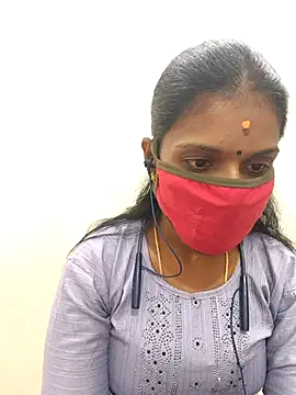 Snapshot of Tamil_Yalini12 chatting on 5, 12, 2025 Tamil Yalini12 online show from 5, 12, 2025