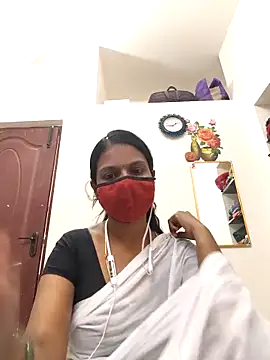 Snapshot of Tamil_Yalini12 chatting on 6, 3, 2026 Tamil Yalini12 online show from 6, 3, 2026