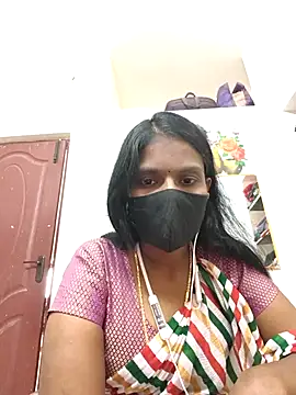 Snapshot of Tamil_Yalini12 chatting on 20, 3, 2026 Tamil Yalini12 online show from 20, 3, 2026