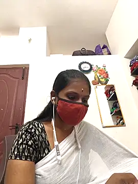 Snapshot of Tamil_Yalini12 chatting on 26, 3, 2026 Tamil Yalini12 online show from 26, 3, 2026