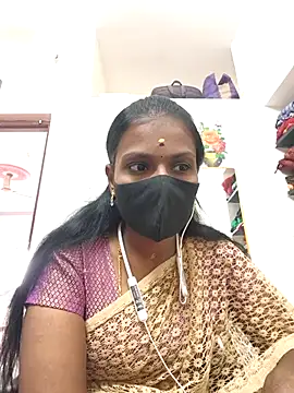 Snapshot of Tamil_Yalini12 chatting on 27, 3, 2026 Tamil Yalini12 online show from 27, 3, 2026