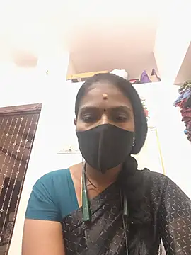 Snapshot of Tamil_Yalini12 chatting on 12, 6, 2026 Tamil Yalini12 online show from 12, 6, 2026