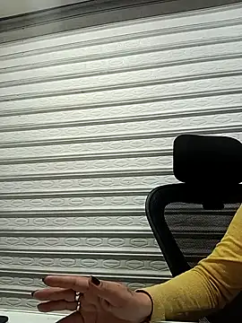 Alisson Stonee online show from 3, 2, 2026