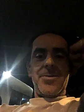 tiago1981pt online show from 4, 11, 2025