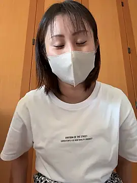 Snapshot of noa_00121 chatting on 10, 10, 2025 noa 00121 online show from 10, 10, 2025