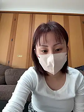 Snapshot of noa_00121 chatting on 24, 10, 2025 noa 00121 online show from 24, 10, 2025