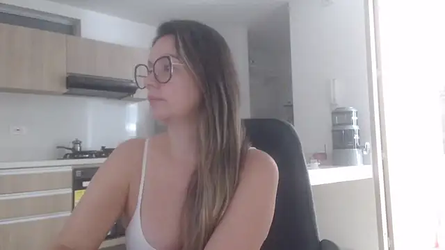LovePaula online show from 26, 6, 2026