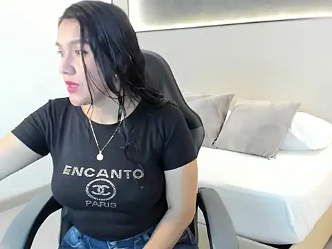 zoee zi online show from 27, 9, 2025