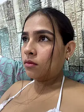 Snapshot of Valery_lux16 chatting on 29, 9, 2025 Valery lux16 online show from 29, 9, 2025