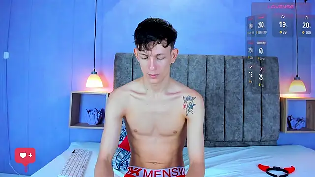 Bianca Ethan online show from 5, 10, 2025