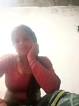 Snapshot of Cuty_prathna chatting on 2, 10, 2025 Cuty prathna online show from 2, 10, 2025