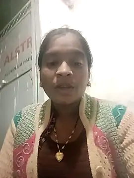 Snapshot of Cuty_prathna chatting on 24, 11, 2025 Cuty prathna online show from 24, 11, 2025