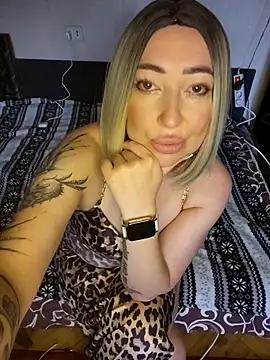 Snapshot of siennatempt chatting on 7, 10, 2025 siennatempt online show from 7, 10, 2025
