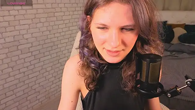 CipherellaFure online show from 4, 12, 2025