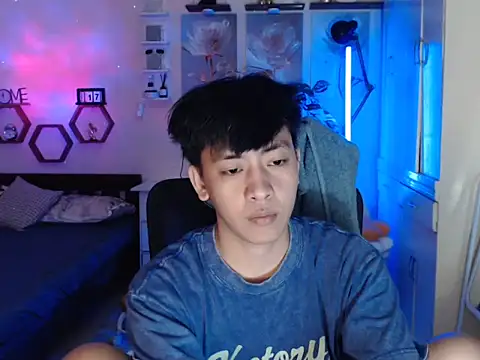 niel cumshow online show from 17, 12, 2025