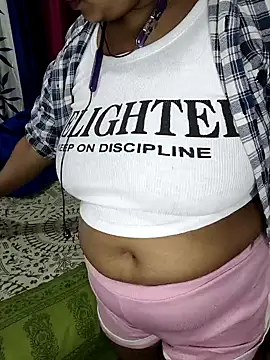 Snapshot of Deborbhavi222 chatting on 5, 12, 2025 Deborbhavi222 online show from 5, 12, 2025