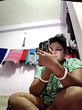 Snapshot of Deborbhavi222 chatting on 17, 4, 2026 Deborbhavi222 online show from 17, 4, 2026