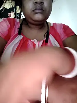 Snapshot of Deborbhavi222 chatting on 17, 5, 2026 Deborbhavi222 online show from 17, 5, 2026