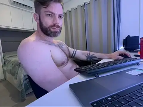 Snapshot of MBORASOVISK chatting on 10, 10, 2025 MBORASOVISK online show from 10, 10, 2025