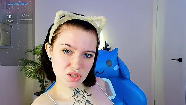 Elastikisss online show from 3, 11, 2025