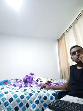 Snapshot of Carlandelli1 chatting on 13, 11, 2025 Carlandelli1 online show from 13, 11, 2025