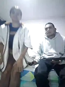 Snapshot of Carlandelli1 chatting on 5, 12, 2025 Carlandelli1 online show from 5, 12, 2025