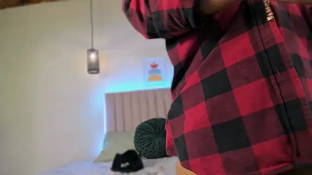 danika moriii online show from 23, 10, 2025