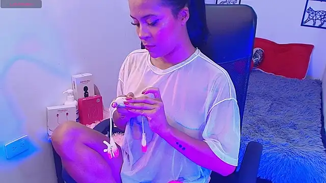 Natty Reyes online show from 29, 10, 2025