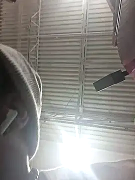 214KingLonggg online show from 13, 4, 2026