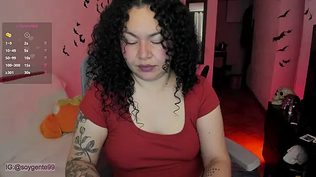 Snapshot of Chubby_Licius chatting on 26, 10, 2025 Chubby Licius online show from 26, 10, 2025