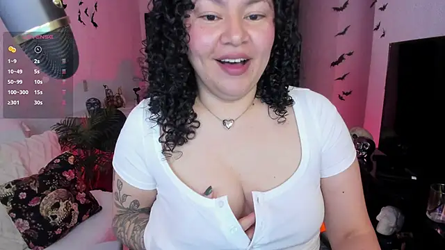 Snapshot of Chubby_Licius chatting on 8, 11, 2025 Chubby Licius online show from 8, 11, 2025