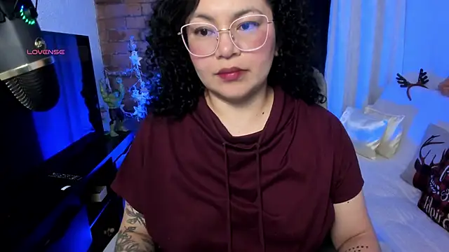 Snapshot of Chubby_Licius chatting on 17, 12, 2025 Chubby Licius online show from 17, 12, 2025