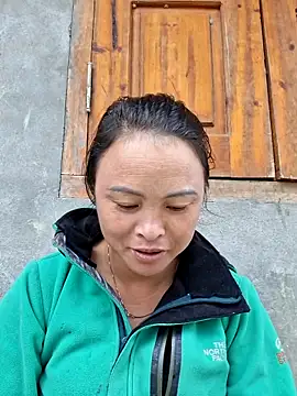 xuxulovezz online show from 26, 9, 2025