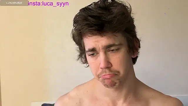 Snapshot of luca_syn chatting on 25, 9, 2025 luca syn online show from 25, 9, 2025