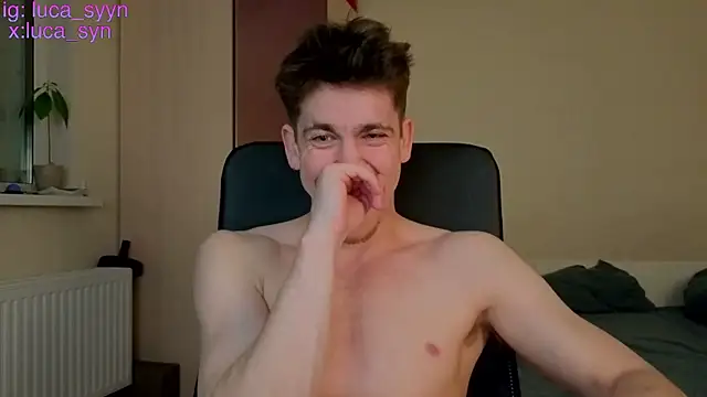Snapshot of luca_syn chatting on 18, 4, 2026 luca syn online show from 18, 4, 2026