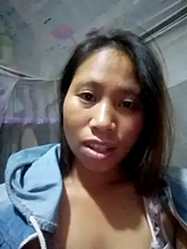 Snapshot of ruby-00 chatting on 18, 11, 2025 ruby-00 online show from 18, 11, 2025