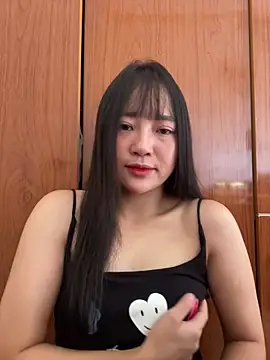 Snapshot of Be_xinh chatting on 27, 9, 2025 Be xinh online show from 27, 9, 2025