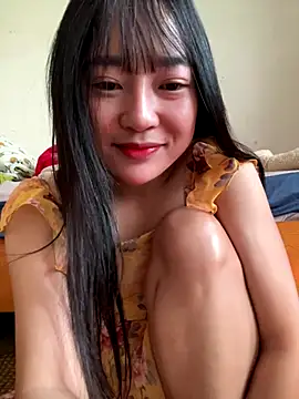 Snapshot of Be_xinh chatting on 3, 12, 2025 Be xinh online show from 3, 12, 2025