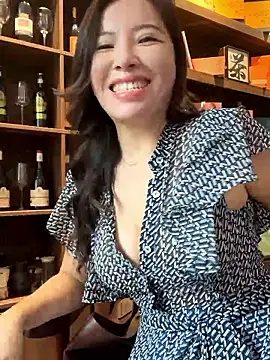 Snapshot of YINGZI-666 chatting on 17, 10, 2025 YINGZI-666 online show from 17, 10, 2025