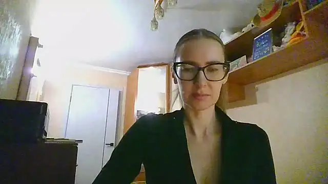 Snapshot of Norivann chatting on 22, 10, 2025 Norivann online show from 22, 10, 2025
