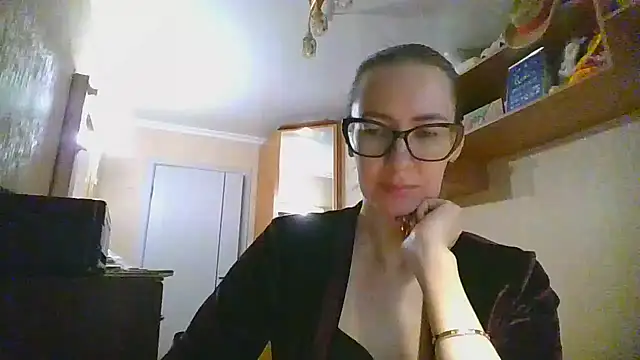 Snapshot of Norivann chatting on 17, 11, 2025 Norivann online show from 17, 11, 2025