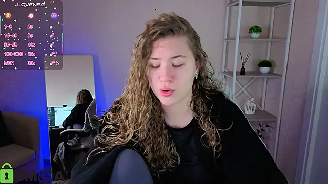 Elsie Cutties online show from 14, 12, 2025