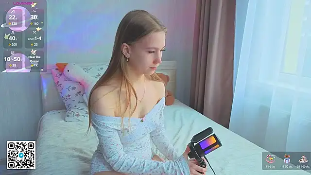 Snapshot of BarelyBliss chatting on 12, 11, 2025 BarelyBliss online show from 12, 11, 2025